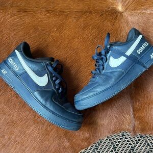 Nike Air Force One x Goretex Navy Men’s Size 11